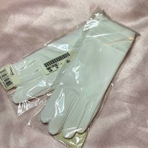 Adult White Nylon Gloves 2 Pair